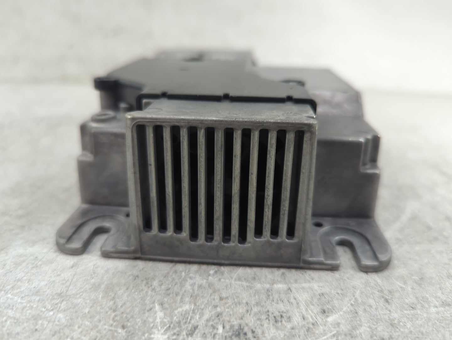2021-2021 Bmw 330e Radio Speaker Amplifier - Oemusedautoparts1.com