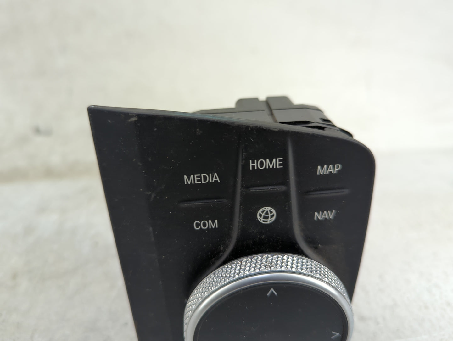 2021 Bmw 330i Information Display Screen - Oemusedautoparts1.com