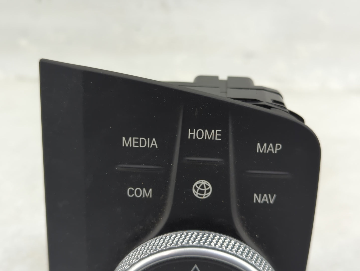 2021 Bmw 330i Information-gps-tv Control Module - Oemusedautoparts1.com