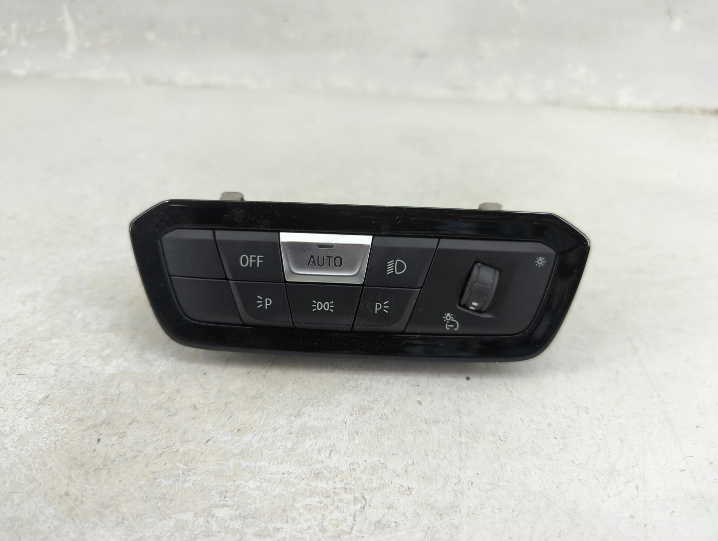 2021 Bmw 330i Headlight Head Light Switch Lamp Control - Oemusedautoparts1.com