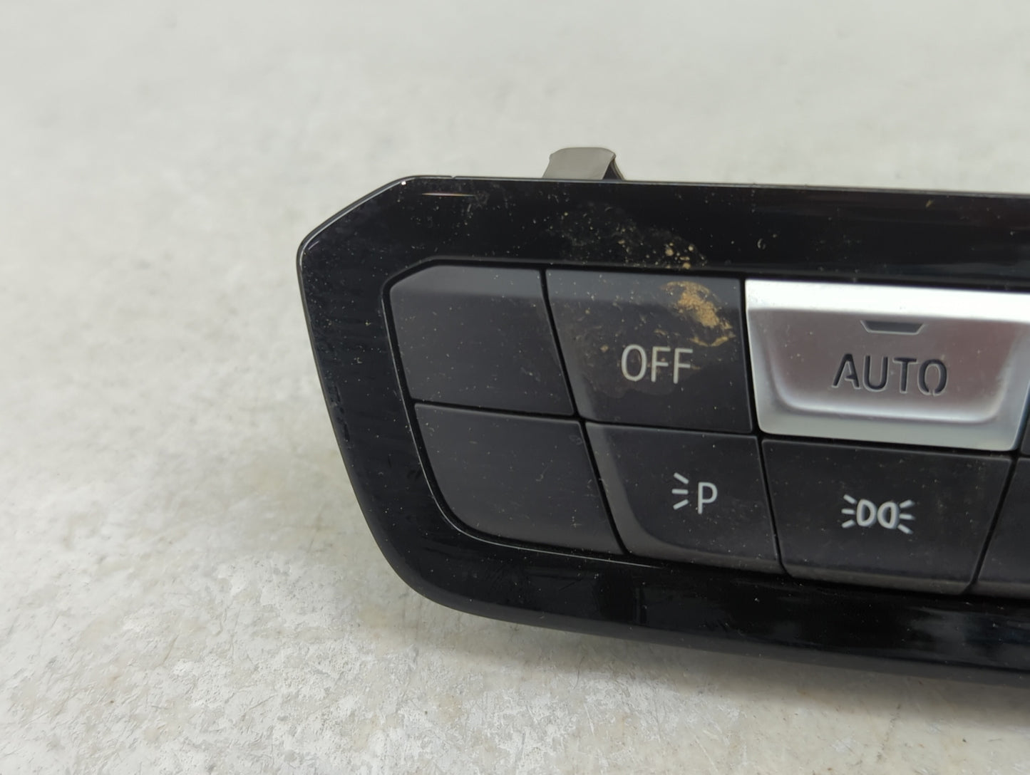 2021 Bmw 330i Headlight Head Light Switch Lamp Control E1084971 - Oemusedautoparts1.com