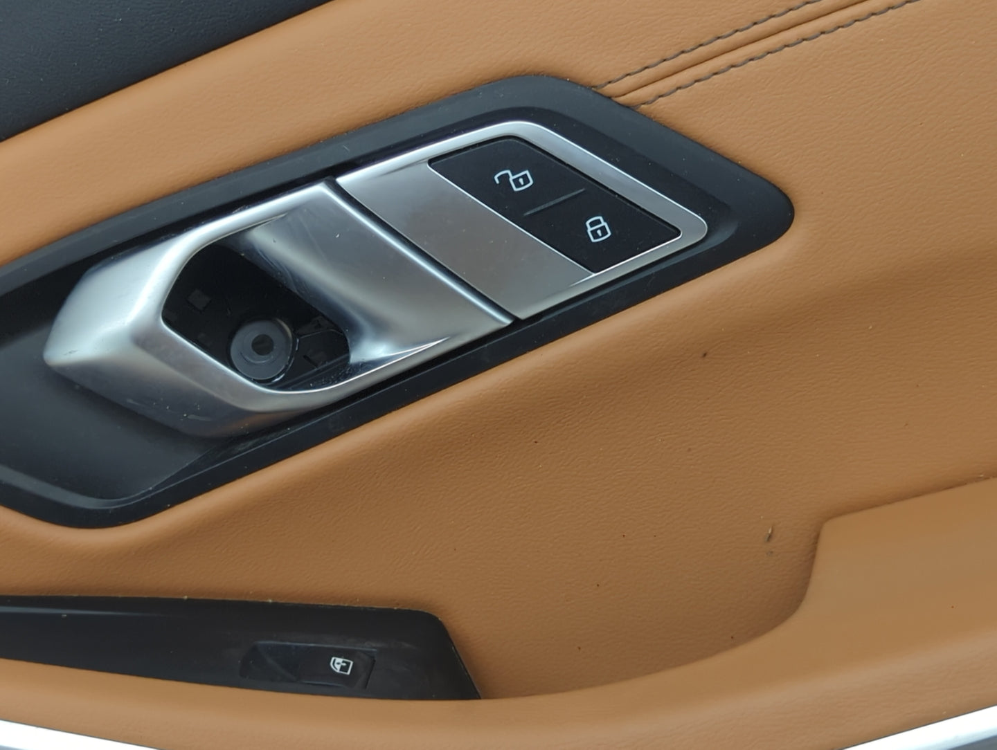 2021 Bmw 330i Front Right Passenger Interior Door Panel Trim - Oemusedautoparts1.com