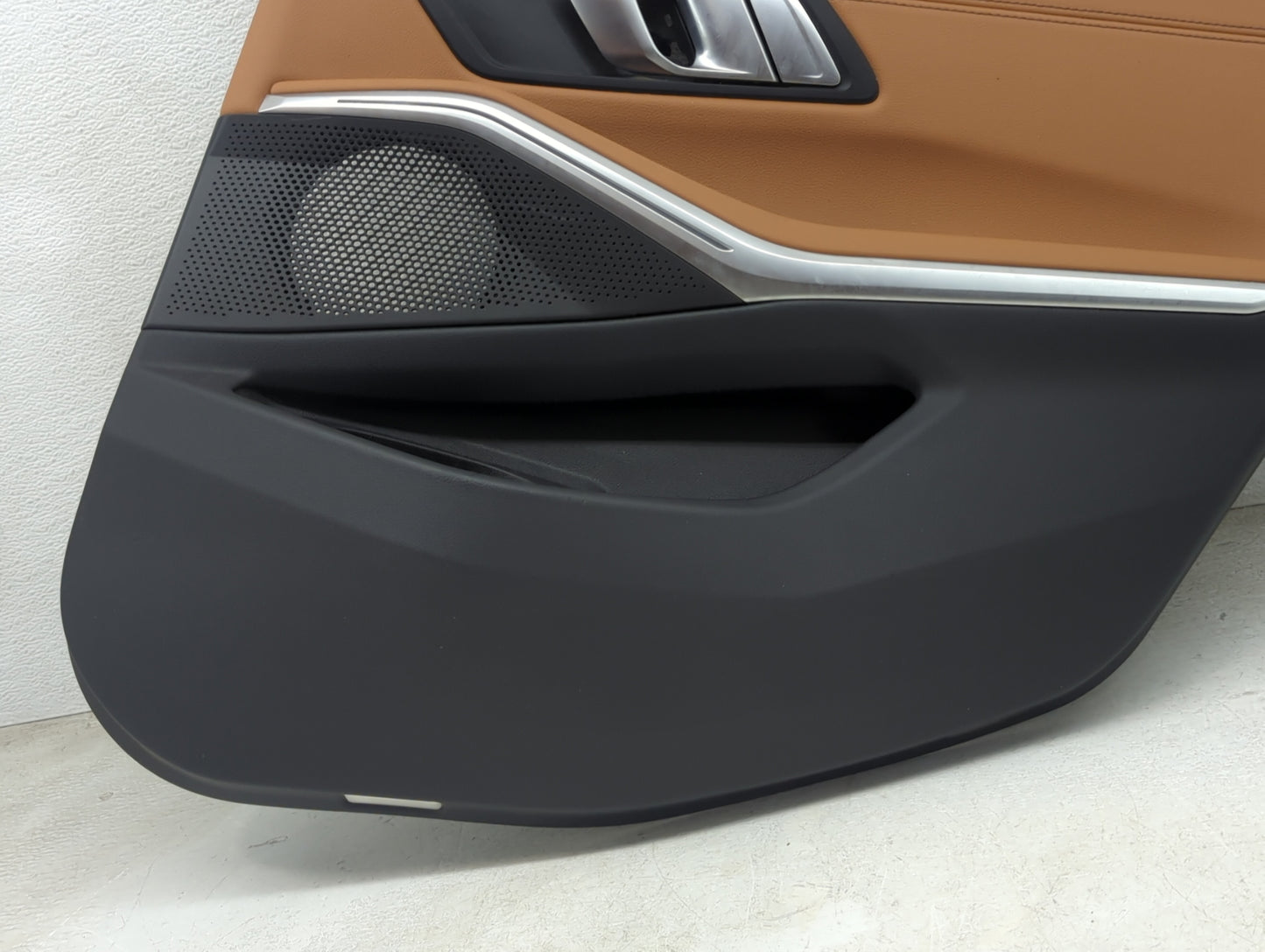 2021 Bmw 330i Rear Right Passenger Interior Door Panel Trim - Oemusedautoparts1.com