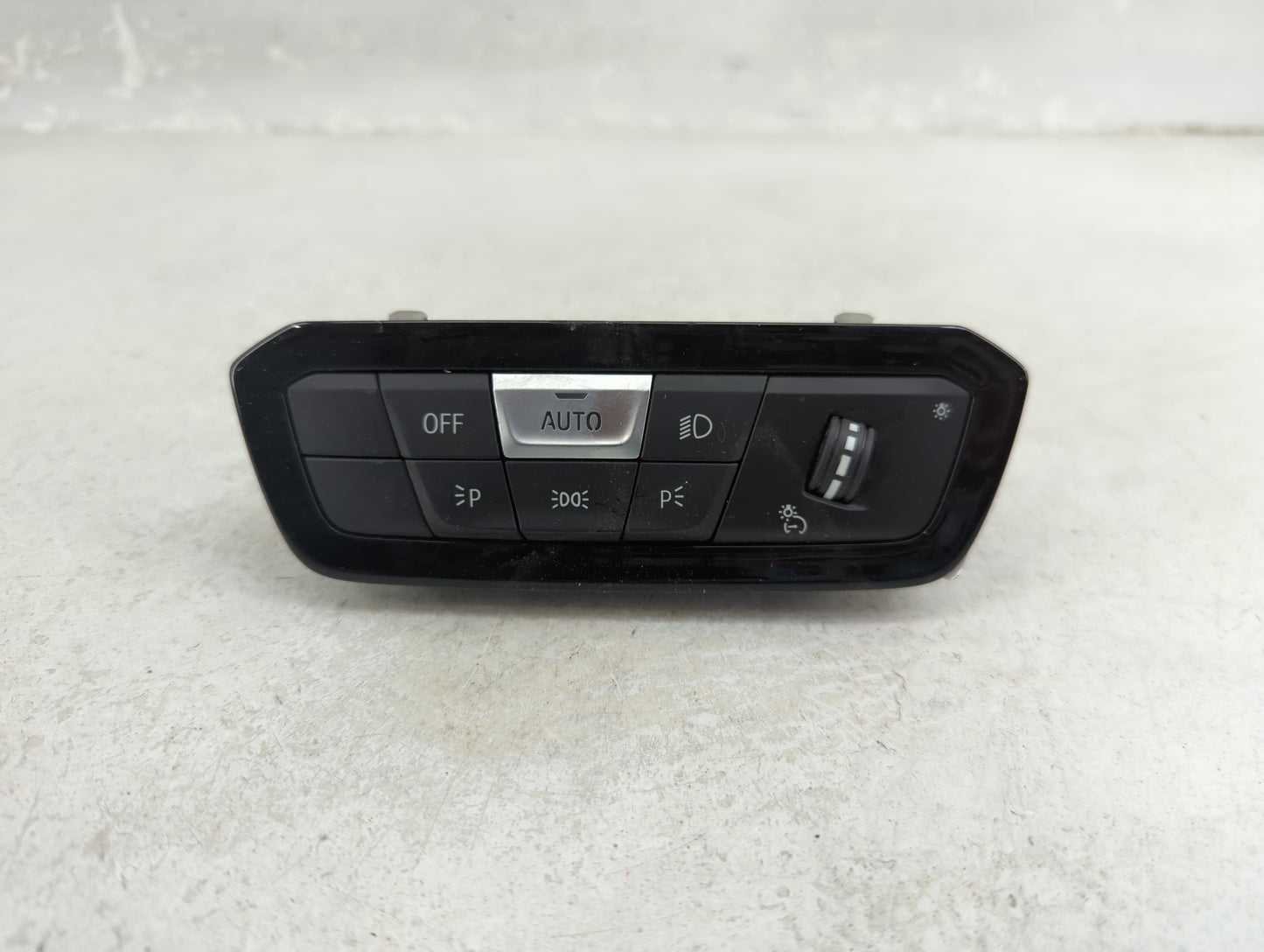 2021 Bmw 330i Headlight Head Light Switch Lamp Control - Oemusedautoparts1.com