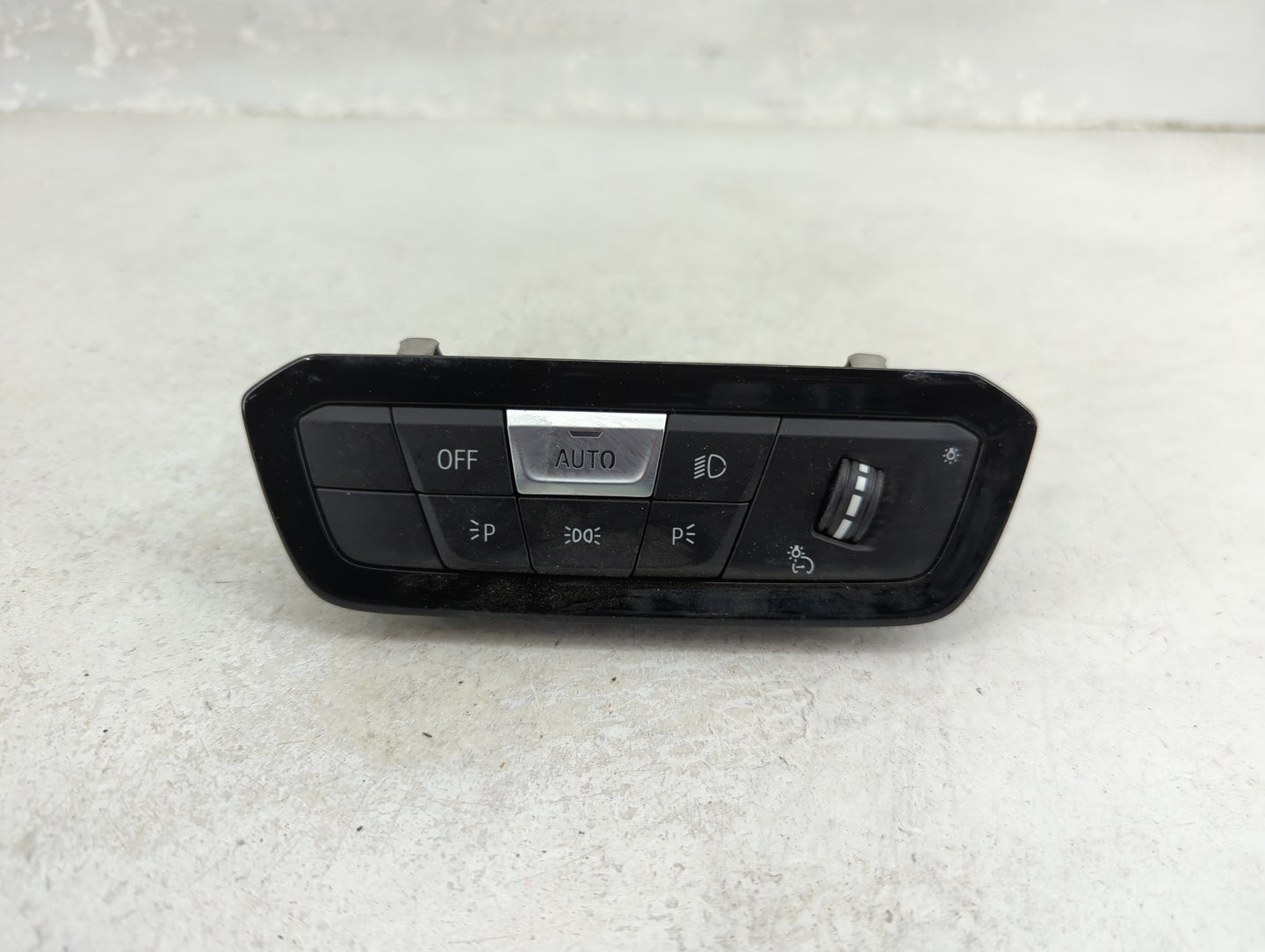 2021 Bmw 330i Headlight Head Light Switch Lamp Control - Oemusedautoparts1.com