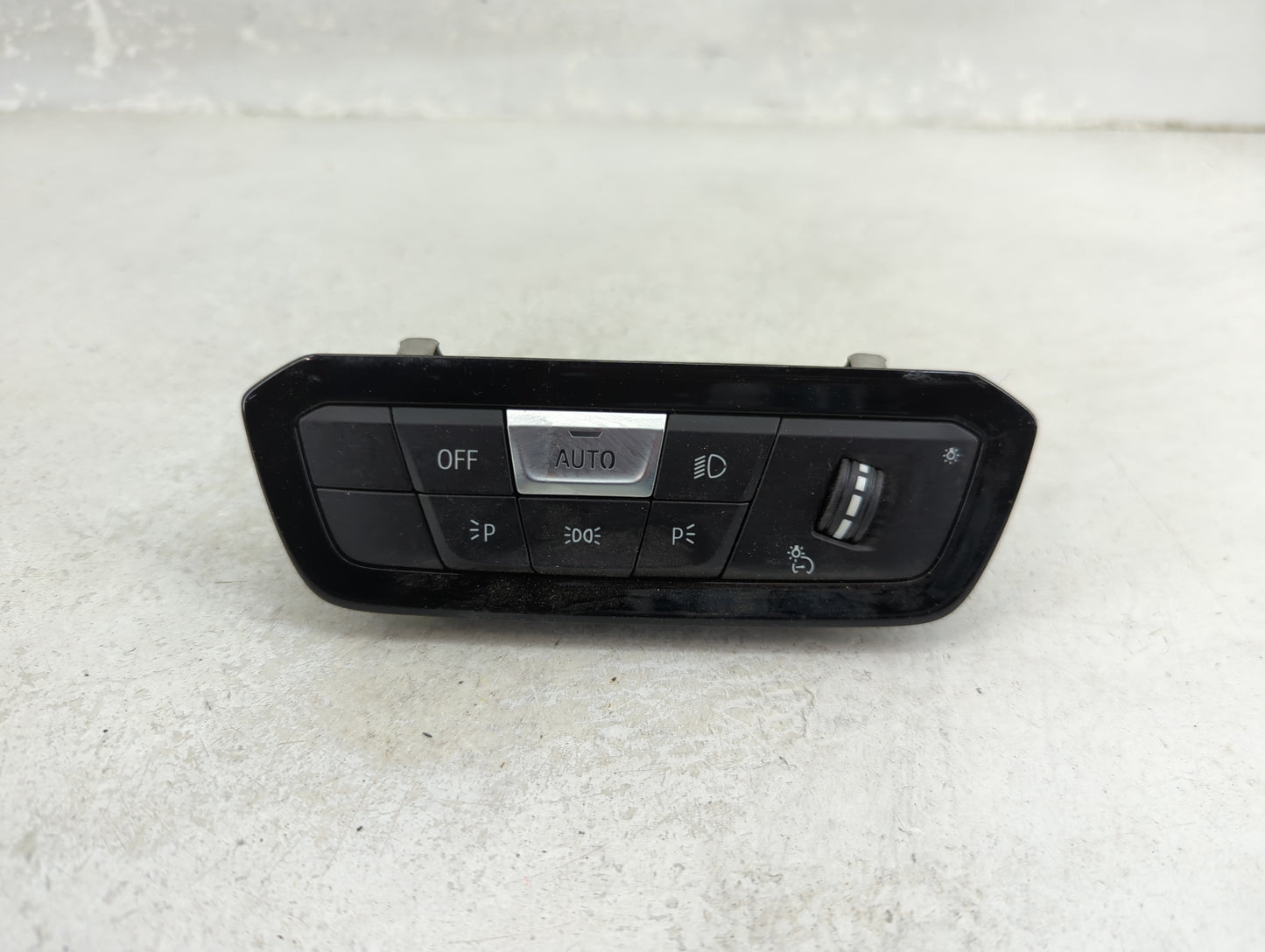 2021 Bmw 330i Headlight Head Light Switch Lamp Control - Oemusedautoparts1.com