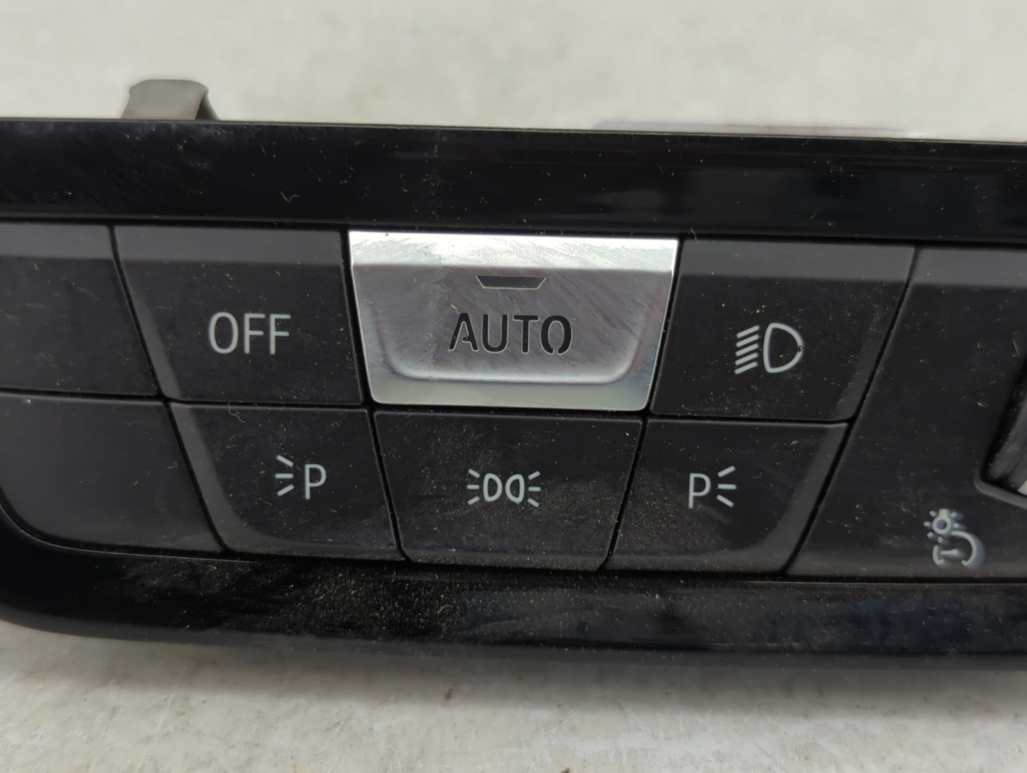2021 Bmw 330i Headlight Head Light Switch Lamp Control - Oemusedautoparts1.com
