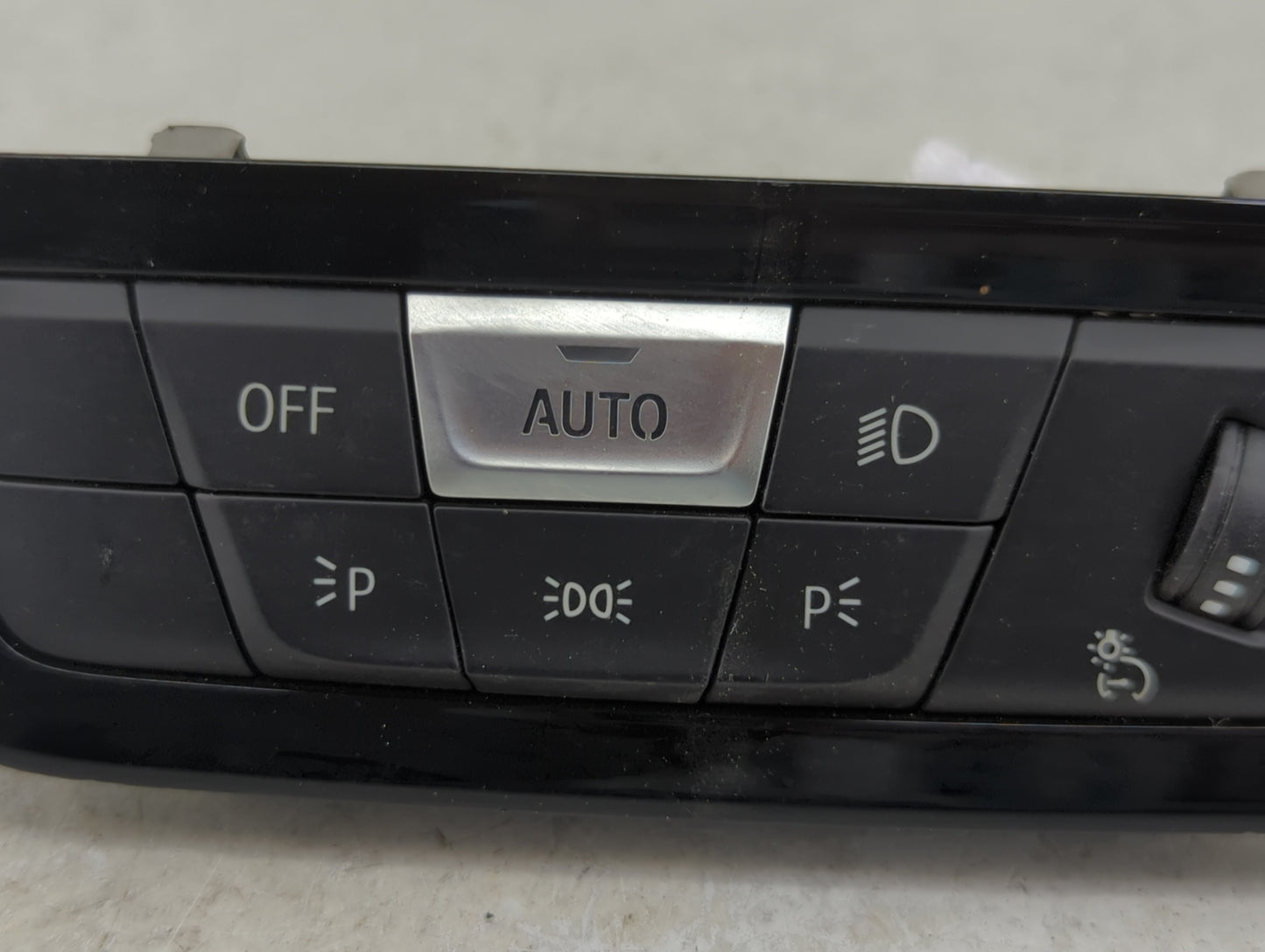 2021 Bmw 330i Headlight Head Light Switch Lamp Control - Oemusedautoparts1.com