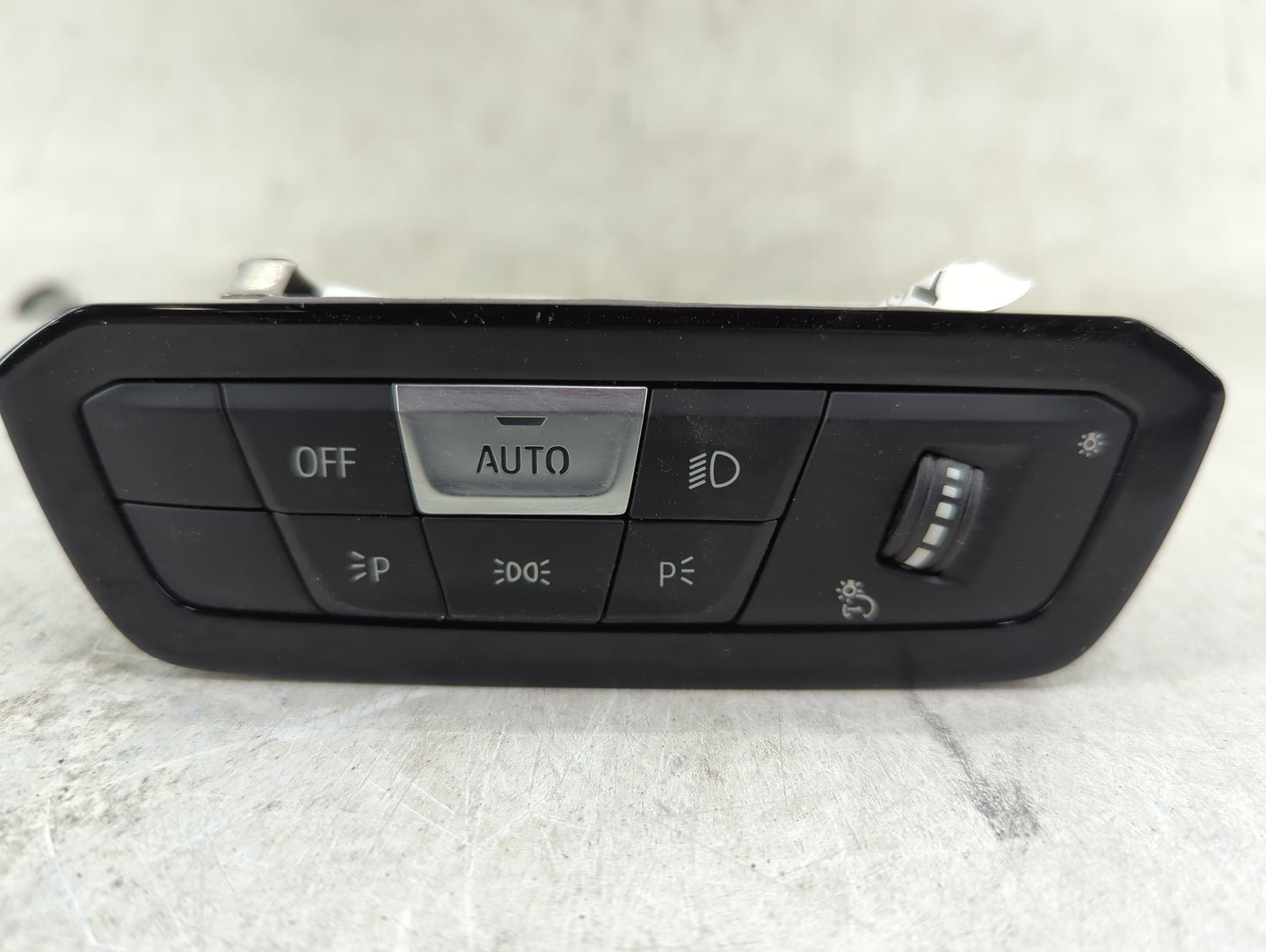 2021 Bmw 330i Headlight Lamp Control Switch - Oemusedautoparts1.com