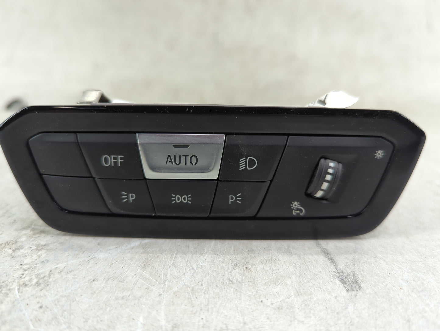 2021 Bmw 330i Headlight Lamp Control Switch - Oemusedautoparts1.com