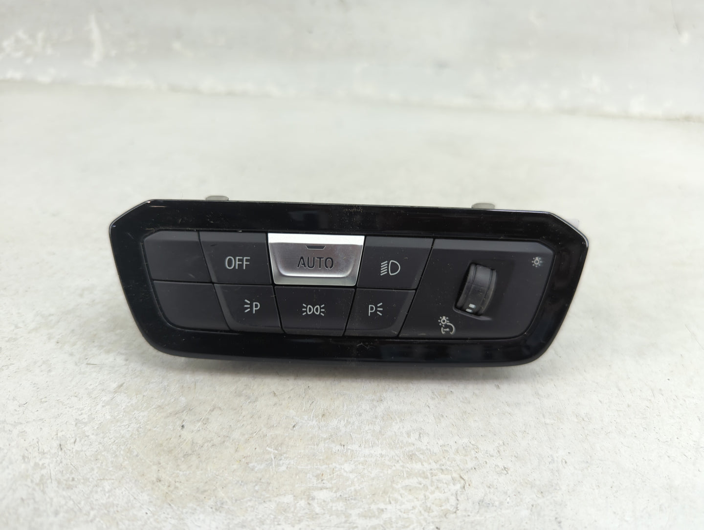 2021 Bmw 330i Headlight Head Light Switch Lamp Control - Oemusedautoparts1.com