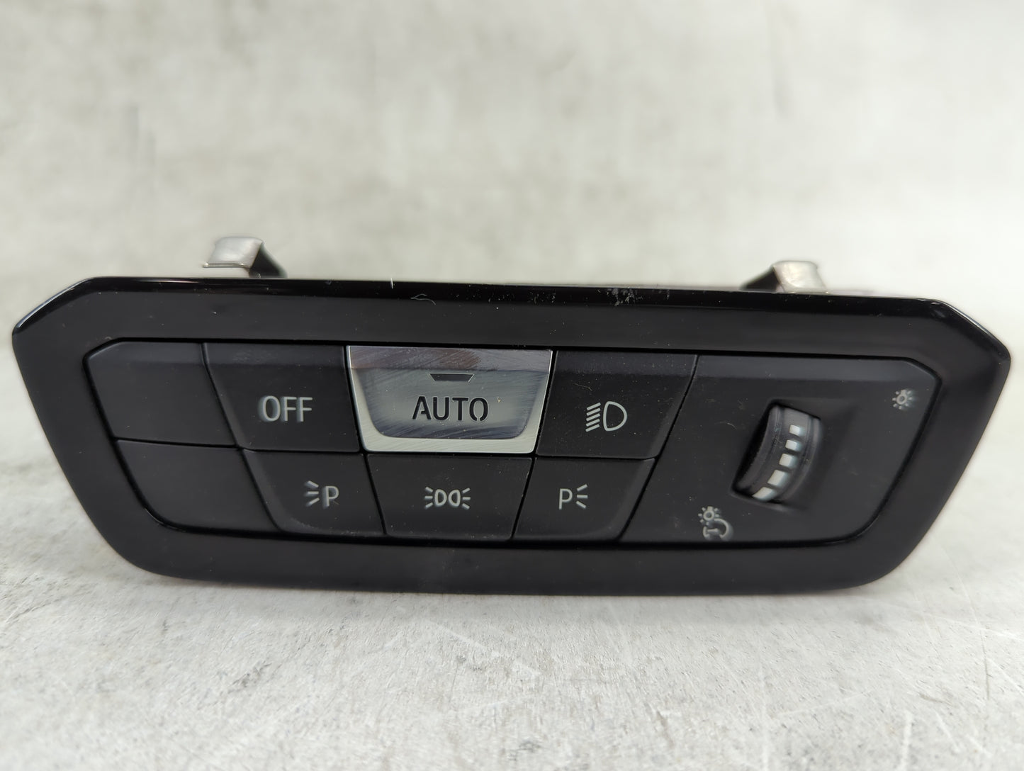 2021 Bmw 330i Headlight Lamp Control Switch - Oemusedautoparts1.com
