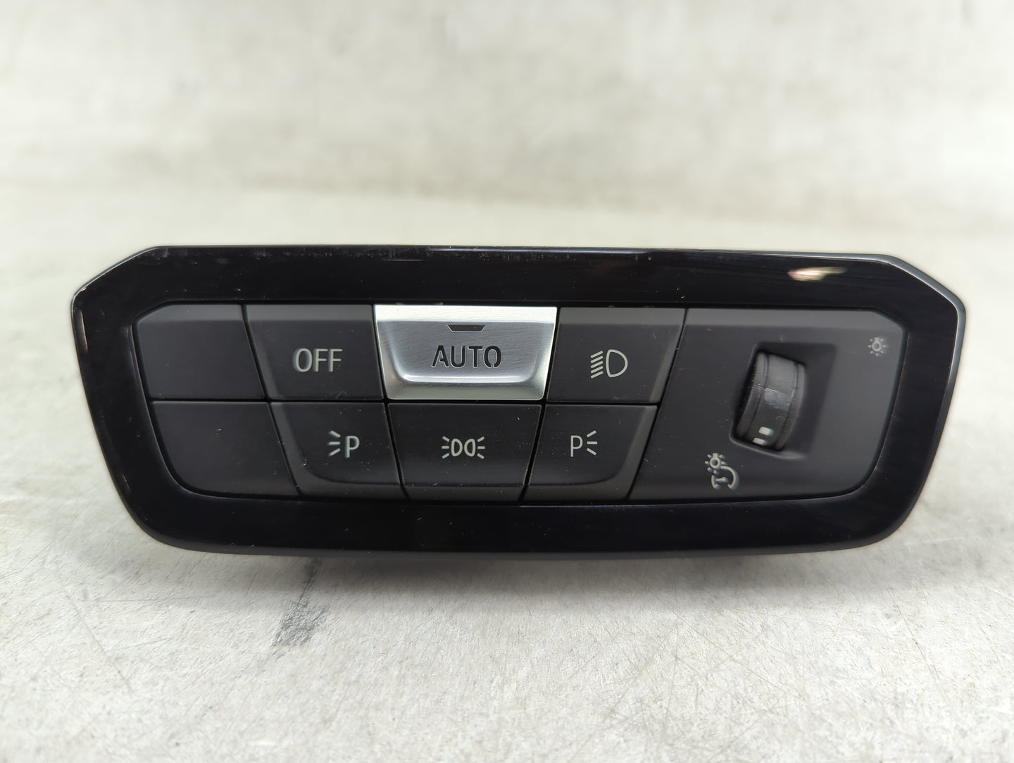 2021 Bmw 330i Headlight Lamp Control Switch - Oemusedautoparts1.com