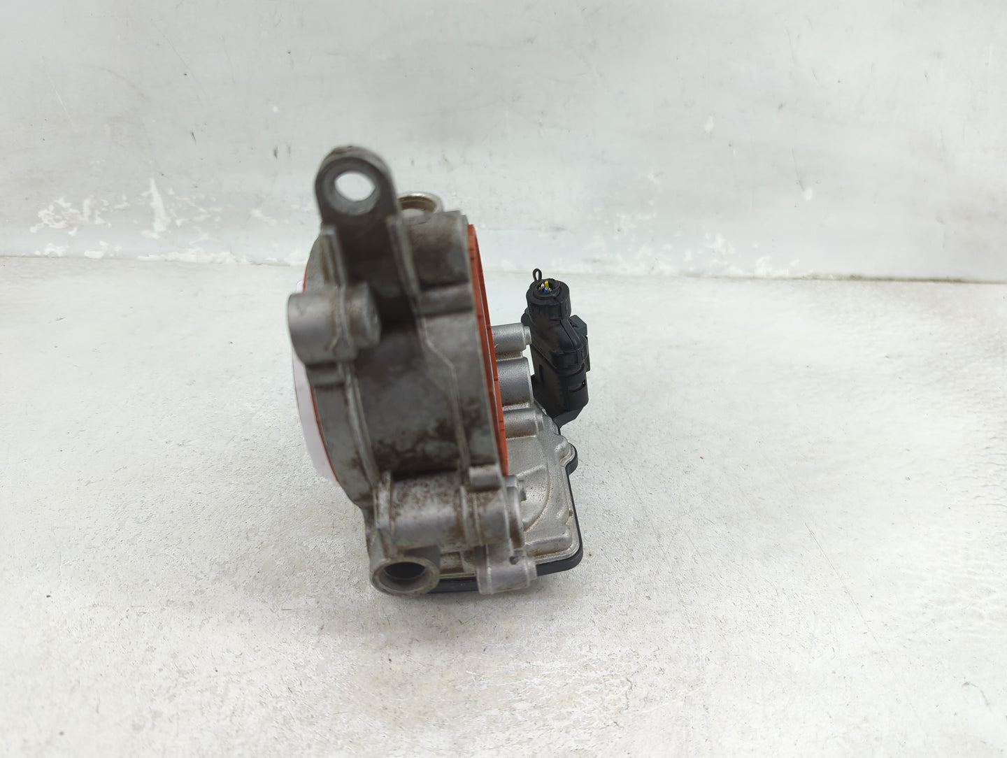 2017-2021 Bmw 330i Throttle Body P/N:8601651 A2C15021900 Fits Fits 2016 2017 2018 2019 2020 2021 2022 OEM Used Auto Parts - 