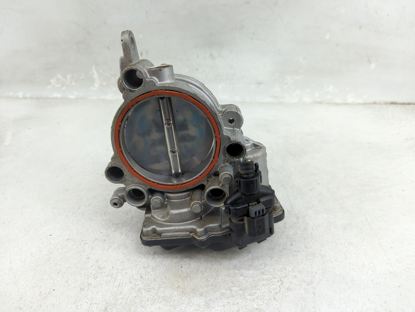 2017-2021 Bmw 330i Throttle Body P/N:8601651 A2C15021900 Fits Fits 2016 2017 2018 2019 2020 2021 2022 OEM Used Auto Parts - 