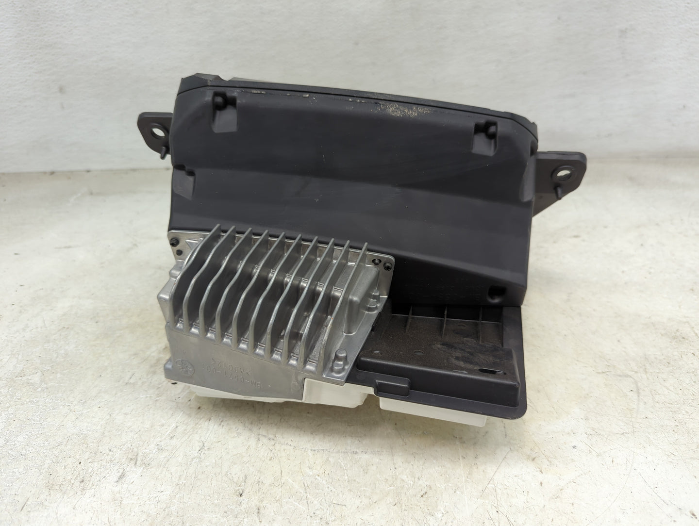 2019-2021 Bmw 330i Information Display Screen - Oemusedautoparts1.com