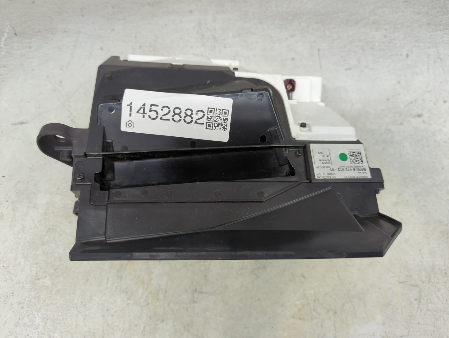 2019-2021 Bmw 330i Information Display Screen - Oemusedautoparts1.com