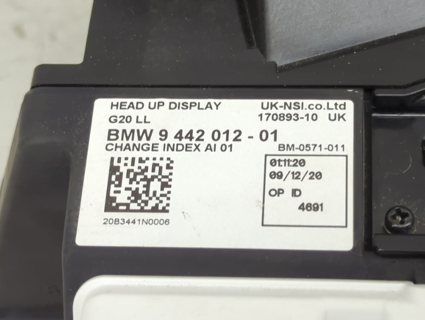 2021-2021 Bmw 330i Information Display Screen - Oemusedautoparts1.com