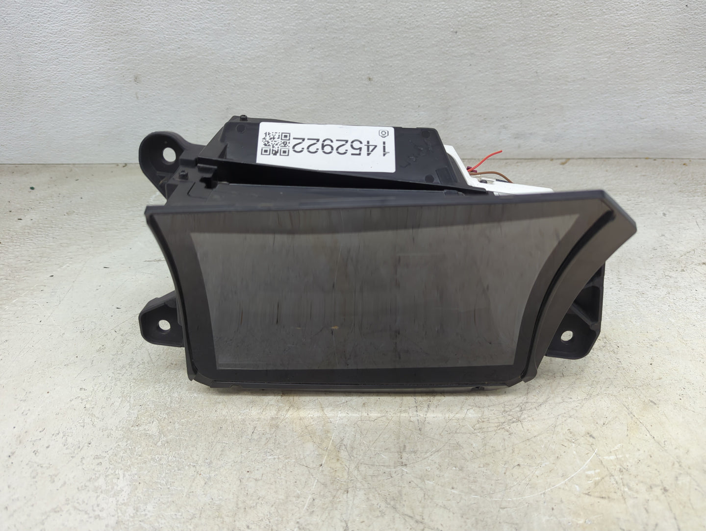 2021-2021 Bmw 330i Information Display Screen - Oemusedautoparts1.com