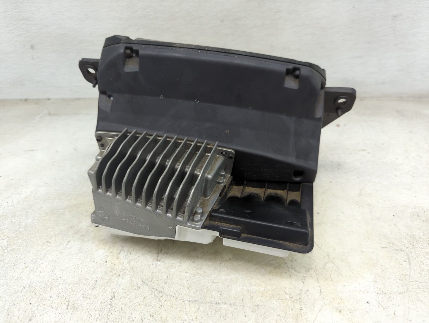 2019-2021 Bmw 330i Information Display Screen - Oemusedautoparts1.com
