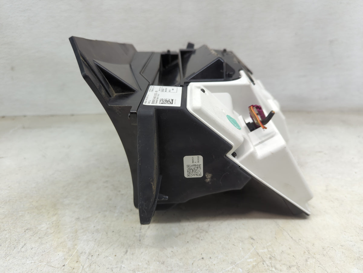 2021-2021 Bmw 330i Information Radio Display Screen 1452944 - Oemusedautoparts1.com