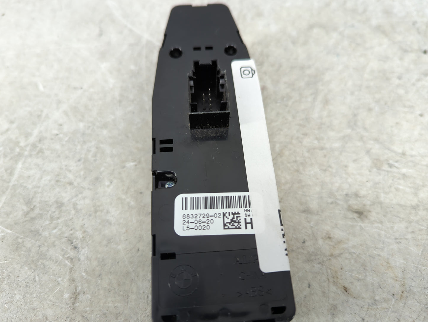 2021 Bmw 330i Master Power Window Switch Replacement Driver Side Left P/N:6832729-02 Fits OEM Used Auto Parts - Oemusedautop