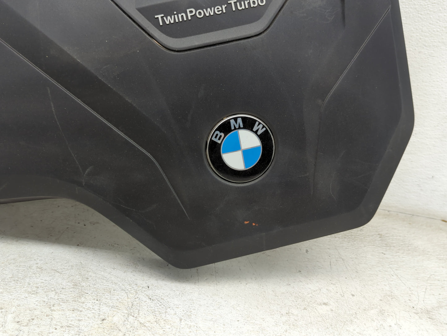 2021 Bmw 330i Engine Cover - Oemusedautoparts1.com