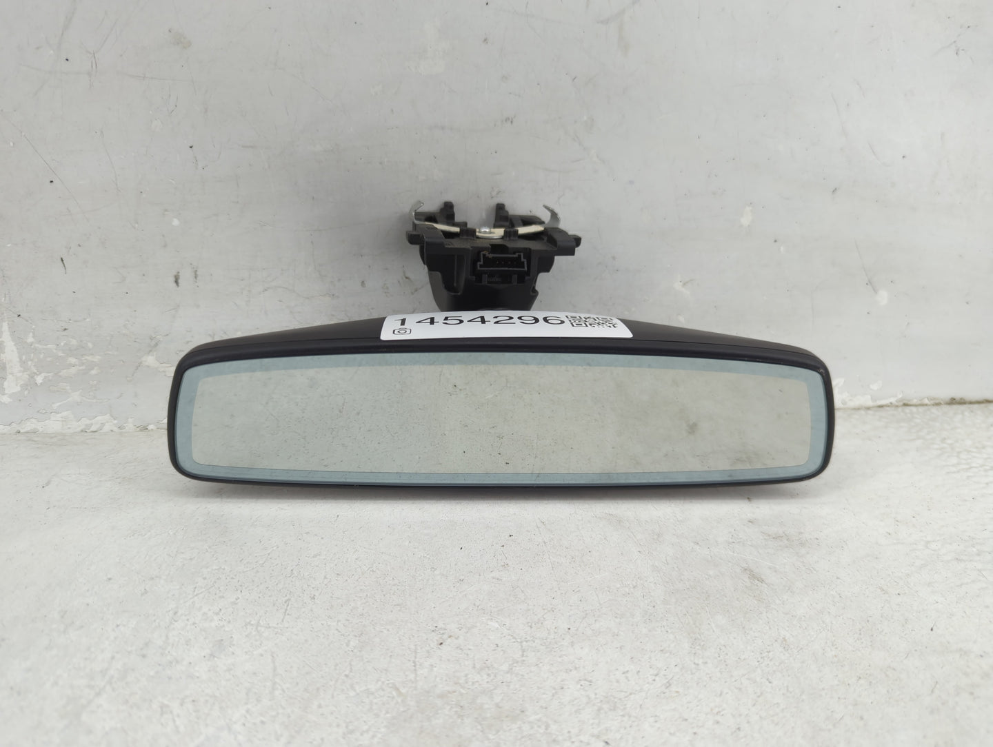 2021 Bmw 330i Interior Rear View Mirror Replacement OEM P/N:048370 GNTX-1327 Fits OEM Used Auto Parts - Oemusedautoparts1.co