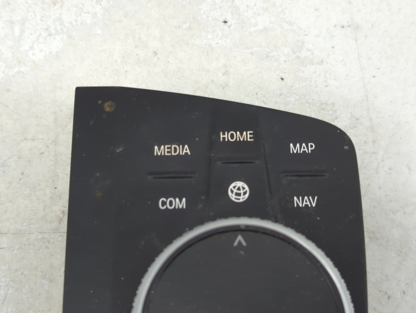 2021 Bmw 330i Radio AM FM Cd Player Receiver Replacement P/N:ZE5A12F47-01 5A12F47-01 Fits OEM Used Auto Parts - Oemusedautop