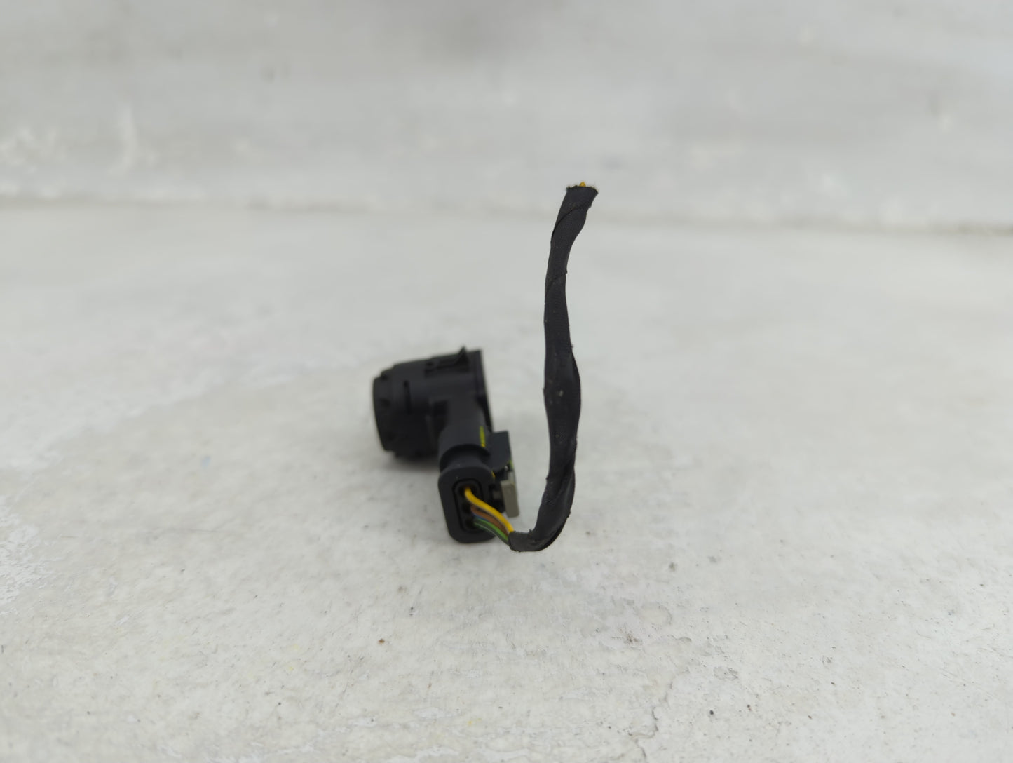 2021 Bmw 330i Front Park Assist Sensor White 1456301 - Oemusedautoparts1.com