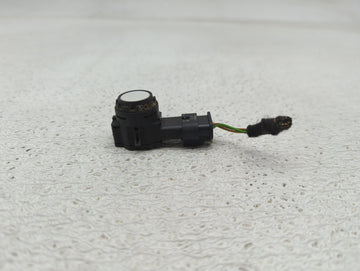 2021 Bmw 330i Front Park Assist Sensor White - Oemusedautoparts1.com