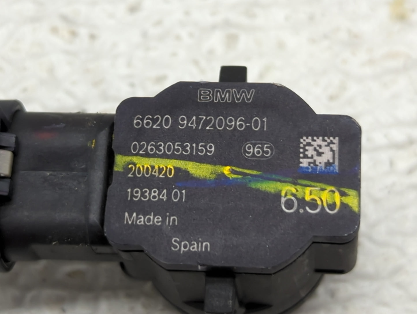 2021 Bmw 330i Front Park Assist Sensor White - Oemusedautoparts1.com