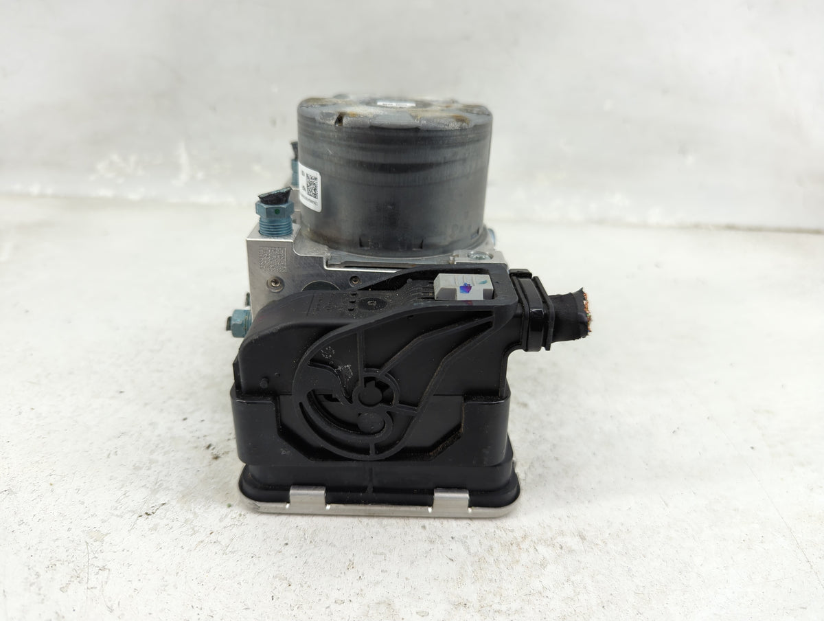2021 Bmw 330i Anti-Lock Brake ABS Pump Module Actuator OEM P/N:5A25EE0-01 Fits OEM Used Auto Parts - Oemusedautoparts1.com