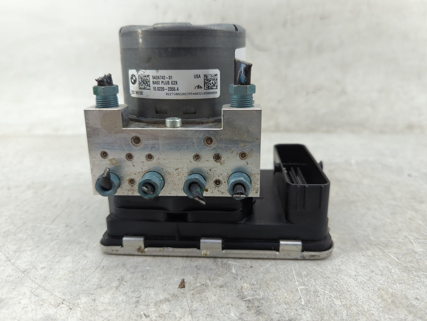 2021 Bmw 330i ABS Pump Control Module Replacement P/N:5A2A742-01 10.0220-2355.4, 5A2A743-01, 10.0912-0806, 10.0633-3041 Fits
