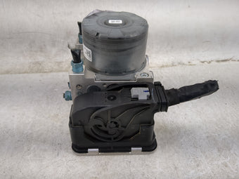 compare product 2021 Bmw 330i ABS Pump Control Module Replacement P/N:6A2A747-01 10.0220-2356.4 Fits OEM Used Auto Parts