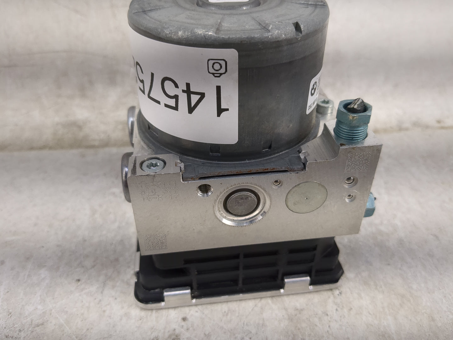 2021 Bmw 330i ABS Pump Control Module Replacement P/N:5A2A742-01 10.0220-2355.4, DSC MK100 Fits OEM Used Auto Parts - Oemuse