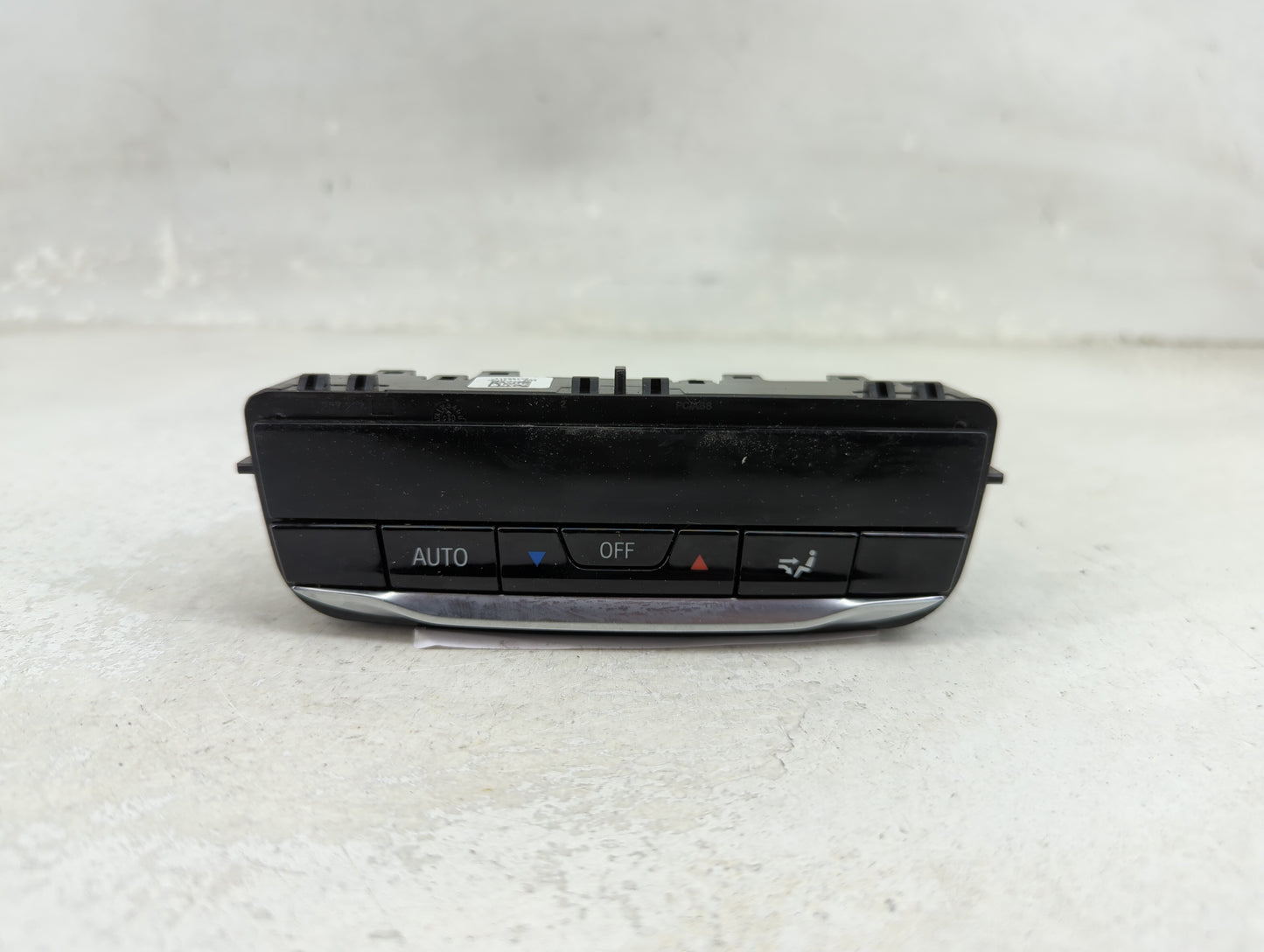 2019-2021 Bmw 330i Climate Control Module Temperature AC/Heater Replacement P/N:9493012-03 5HB013512-08 Fits Fits 2019 2020 