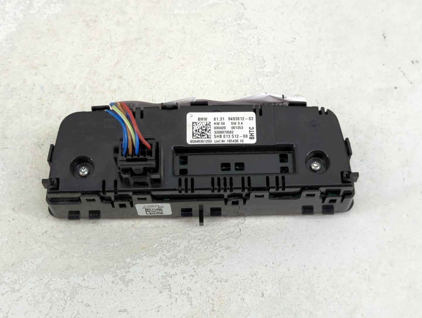 2019-2021 Bmw 330i Climate Control Module Temperature AC/Heater Replacement P/N:9493012-03 5HB013512-08 Fits Fits 2019 2020 
