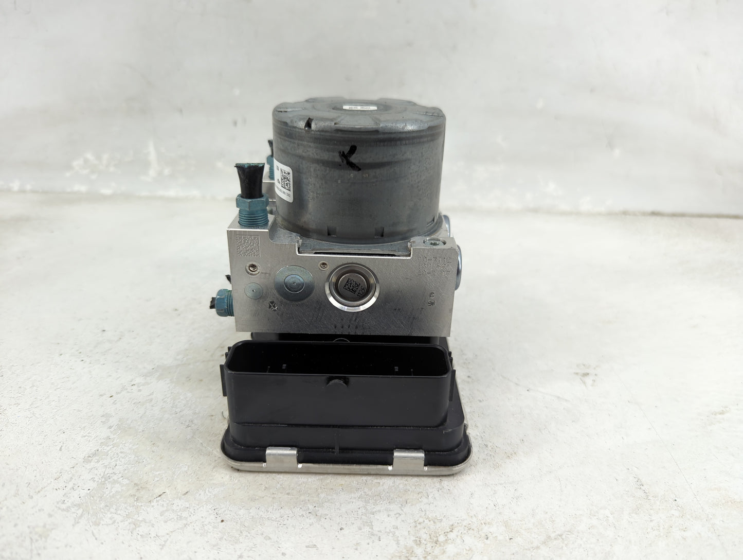 2021 Bmw 330i ABS Pump Control Module Replacement P/N:5A25EE0-01 10.0220-2262.4 Fits OEM Used Auto Parts - Oemusedautoparts1