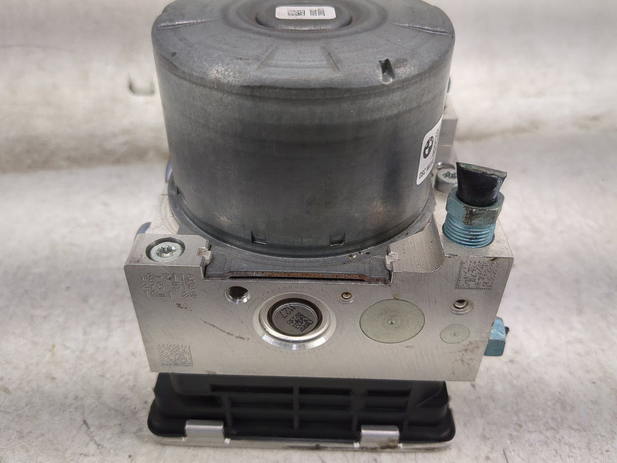 2021 Bmw 330i Anti-Lock Brake ABS Pump Module Actuator OEM P/N:5A25EE0-01 10.0220-2262.4, DSC MK100 Fits OEM Used Auto Parts