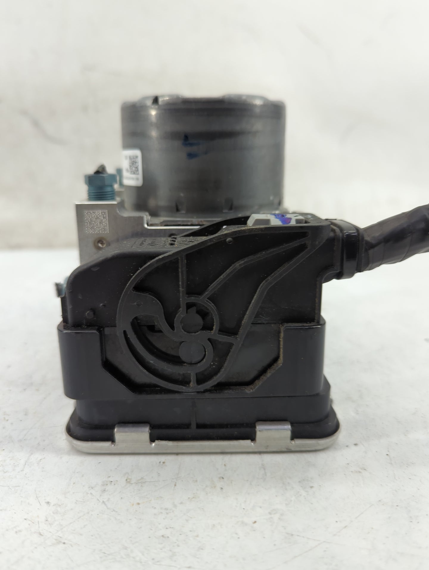 2021 Bmw 330i ABS Pump Control Module Replacement P/N:5A25EE0-01 10.0220-2262.4, 5A25EE1-01, 10.0919-65613, 10.0629-3891 Fit