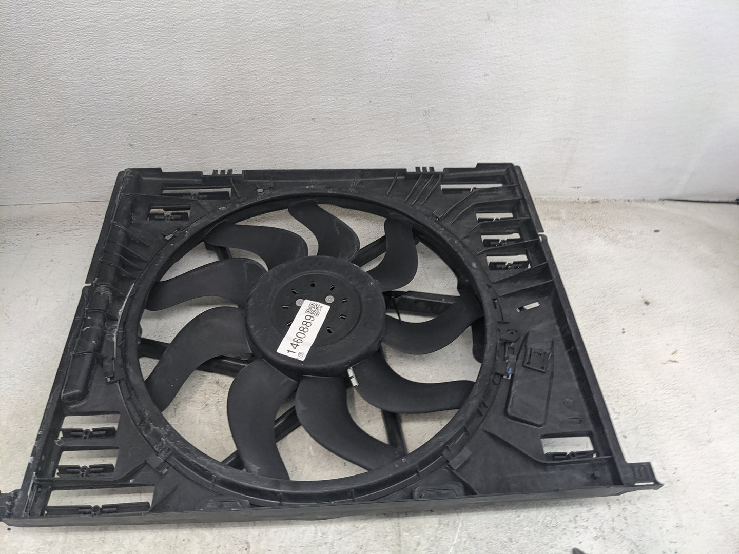 2021 Bmw 330i Electric Radiator Cooling Fan Motor Assembly 1460889 - Oemusedautoparts1.com