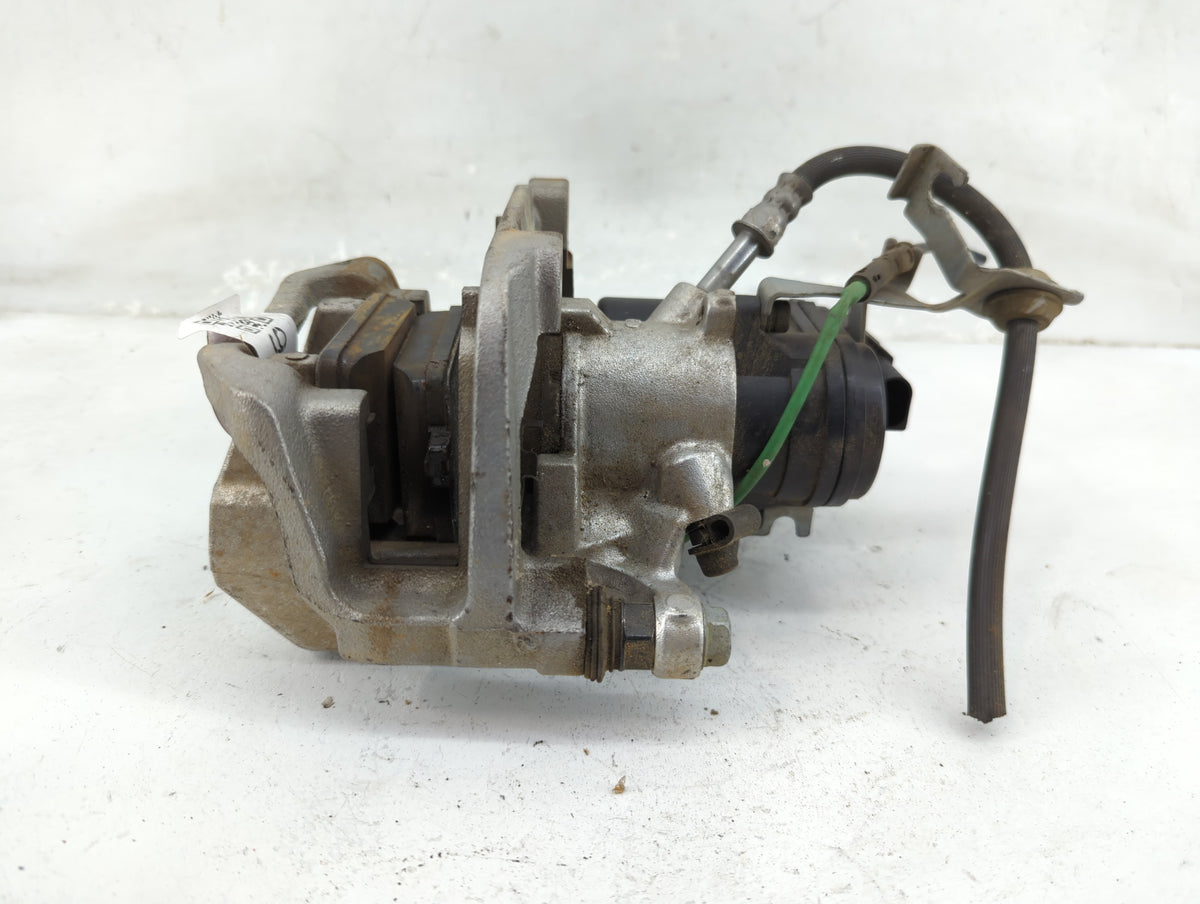 2021 Bmw 330i Rear Passenger Right Brake Caliper - Oemusedautoparts1.com