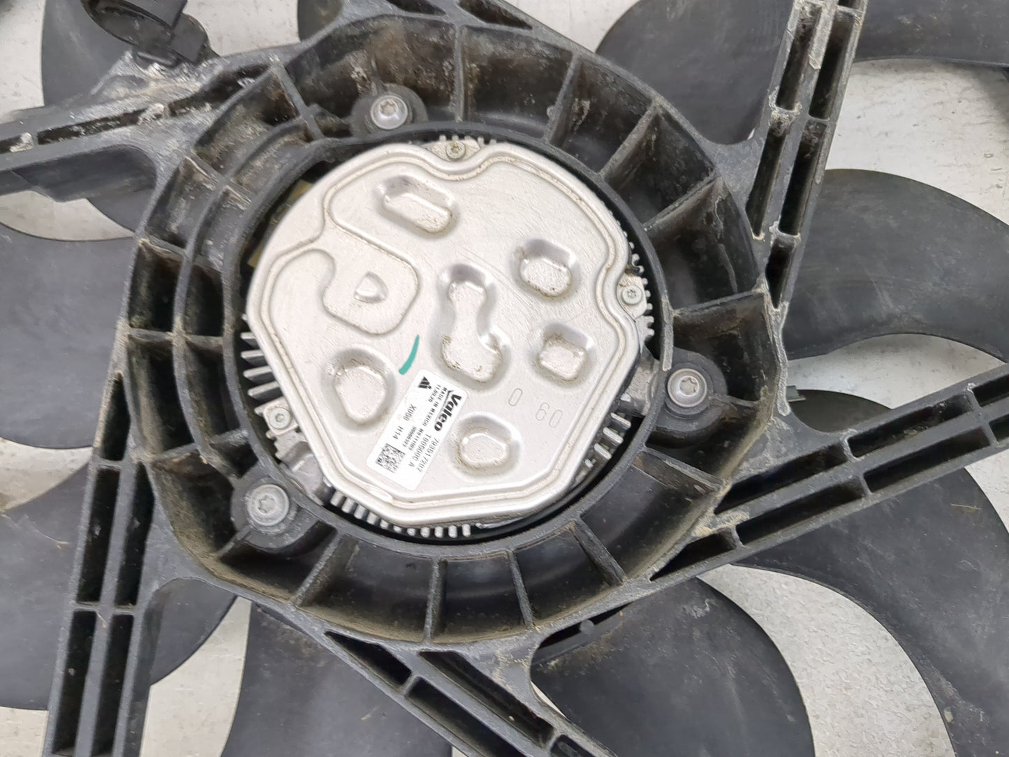 2021 Bmw 330i Electric Radiator Cooling Fan Motor Assembly 1461162 - Oemusedautoparts1.com