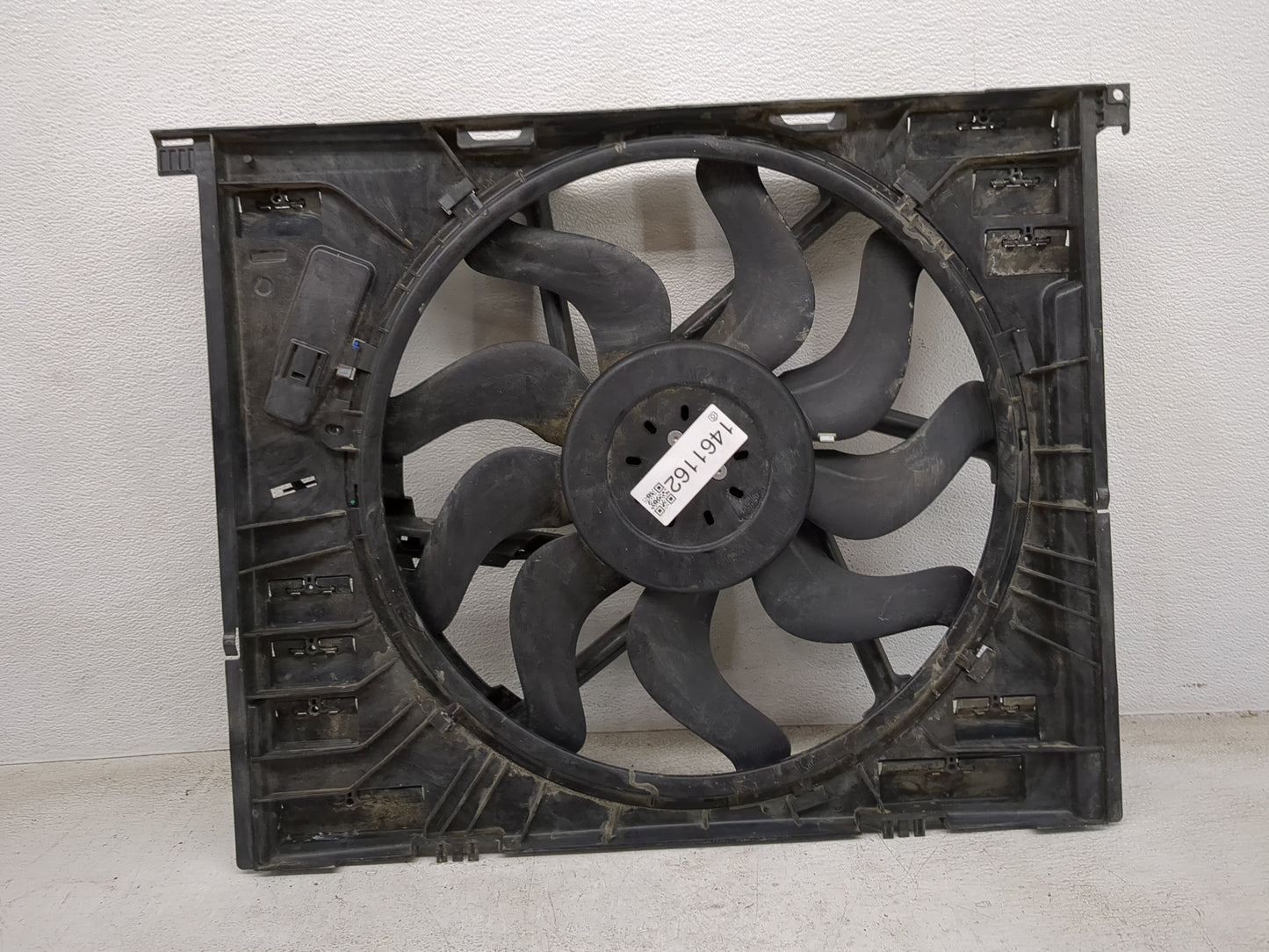 2021 Bmw 330i Electric Radiator Cooling Fan Motor Assembly 1461162 - Oemusedautoparts1.com
