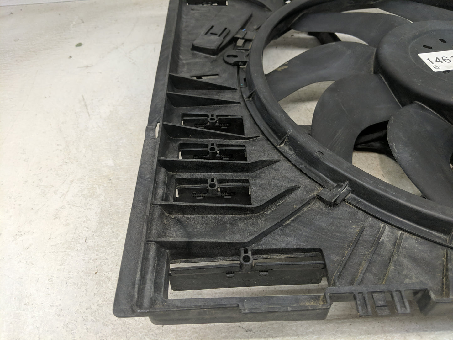 2021 Bmw 330i Electric Radiator Cooling Fan Motor Assembly 1461168 - Oemusedautoparts1.com
