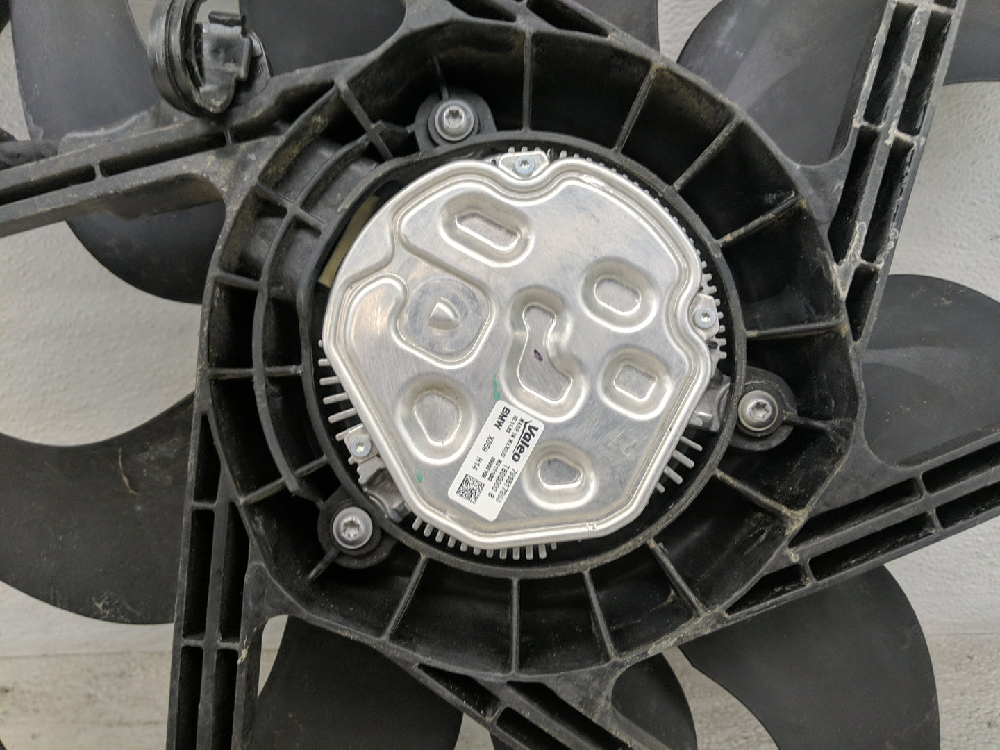 2021 Bmw 330i Electric Radiator Cooling Fan Motor Assembly 1461290 - Oemusedautoparts1.com