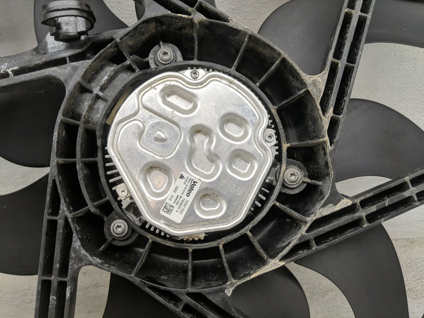 2019-2021 Bmw 330i Electric Radiator Cooling Fan Motor Assembly - Oemusedautoparts1.com