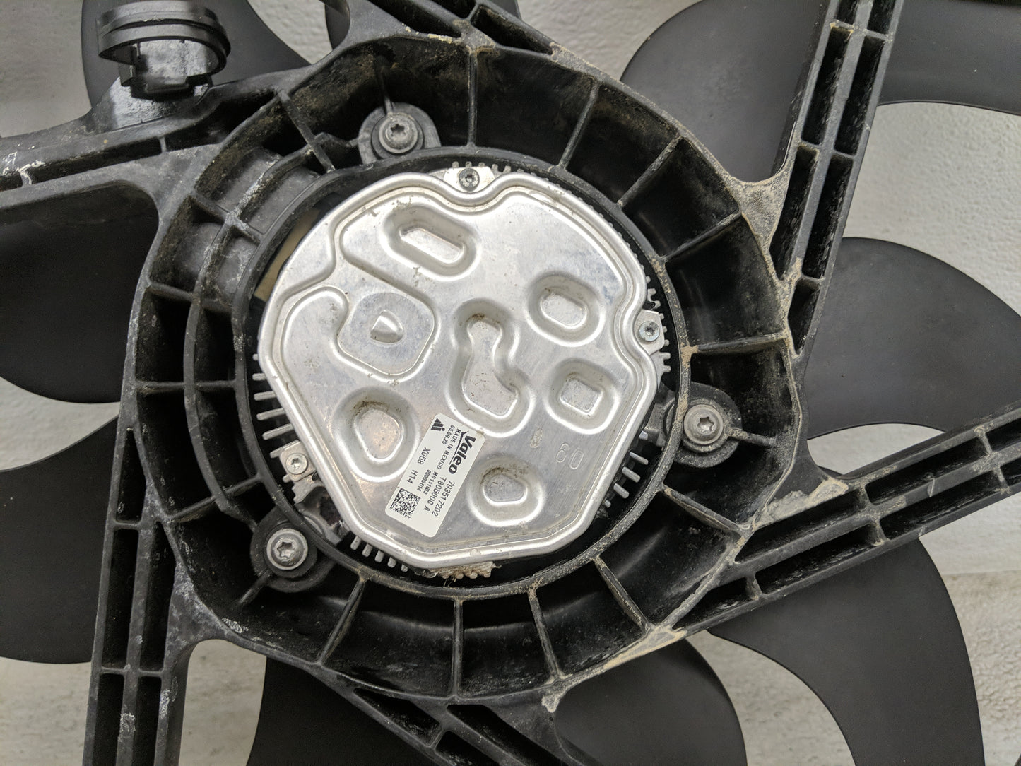 2019-2021 Bmw 330i Electric Radiator Cooling Fan Motor Assembly - Oemusedautoparts1.com