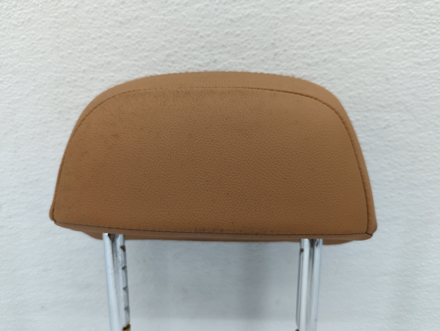 2021 Bmw 330i Headrest Head Rest Rear Seat Brown Red - Oemusedautoparts1.com